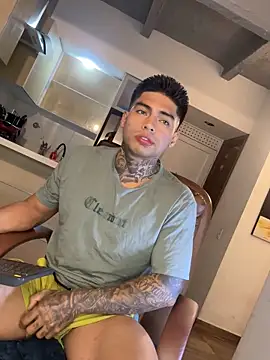 Dominiofit online show from November 17, 1:20 am