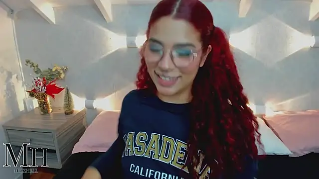 MizzHell online show from December 22, 4:01 am