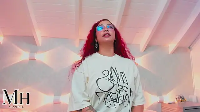 MizzHell online show from February 21, 4:03 am