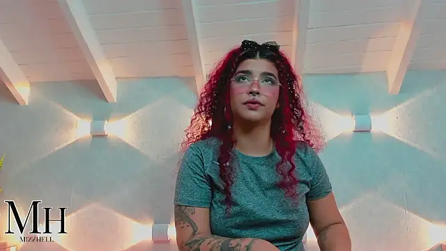 MizzHell online show from February 28, 3:50 am