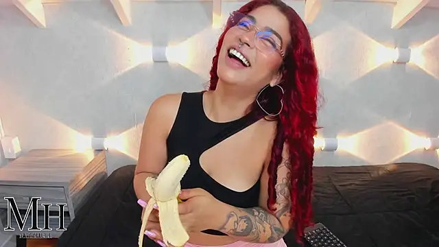 MizzHell online show from February 5, 3:57 am