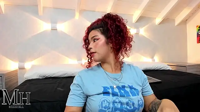 MizzHell online show from November 23, 12:48 pm