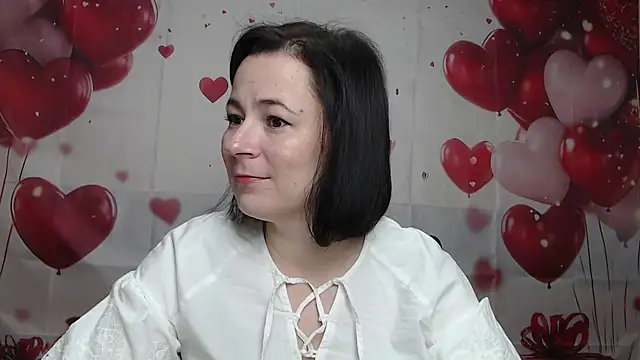 MarieSho online show from March 9, 6:00 pm