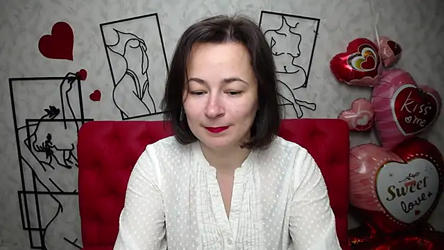Snapshot of MarieSho chatting on March 10, 10:28 am MarieSho online show from March 10, 10:28 am