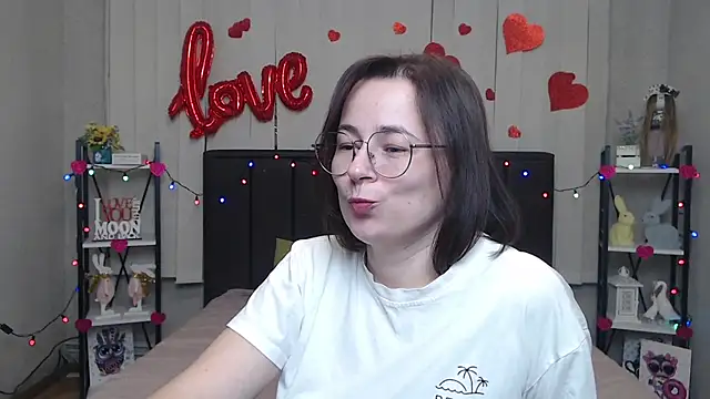 Snapshot of MarieSho chatting on March 15, 12:25 am MarieSho online show from March 15, 12:25 am