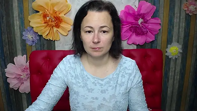 Snapshot of MarieSho chatting on May 14, 6:10 am MarieSho online show from May 14, 6:10 am