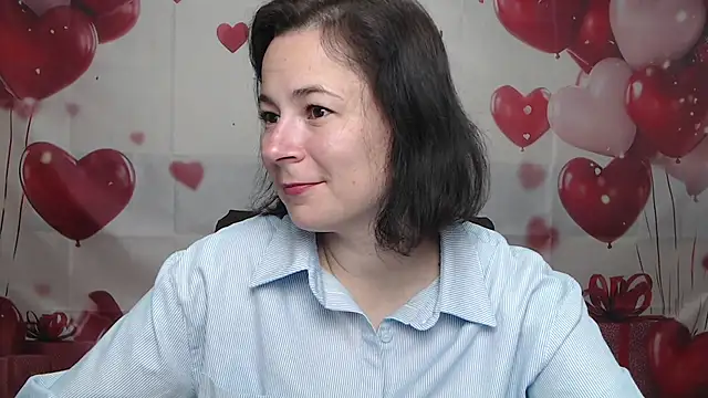 Snapshot of MarieSho chatting on May 17, 5:02 pm MarieSho online show from May 17, 5:02 pm