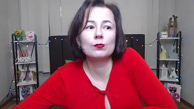 Snapshot of MarieSho chatting on February 7, 1:11 pm MarieSho online show from February 7, 1:11 pm