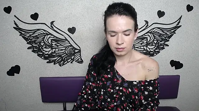 JasmineKouch online show from September 9, 5:22 pm