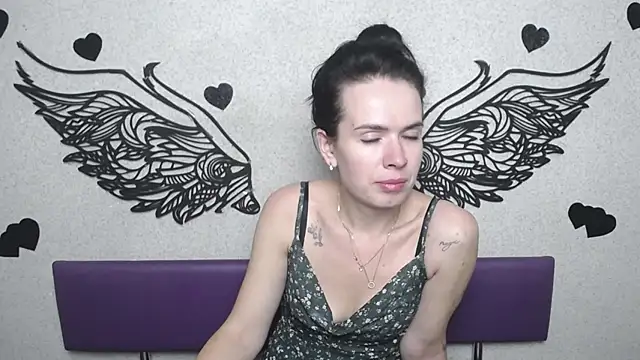 JasmineKouch online show from October 5, 5:14 pm