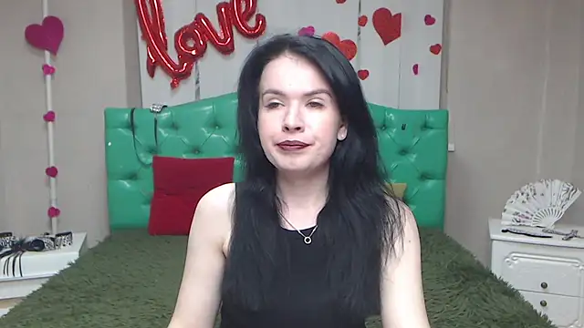 JasmineKouch online show from May 6, 5:28 pm
