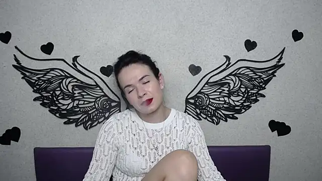 JasmineKouch online show from September 8, 5:12 pm