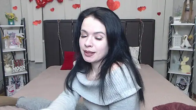 JasmineKouch online show from February 21, 6:10 pm