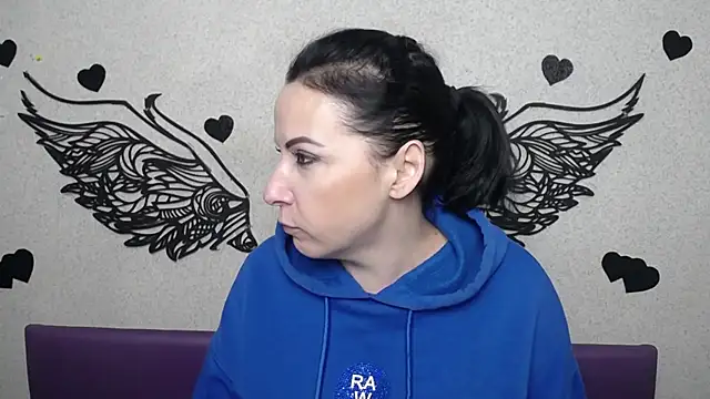 ElizabethSho online show from November 19, 6:08 pm