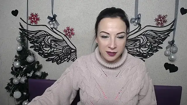 ElizabethSho online show from January 6, 6:12 pm