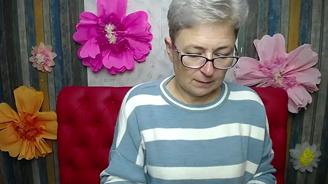 EmiliaGree online show from October 17, 11:12 am