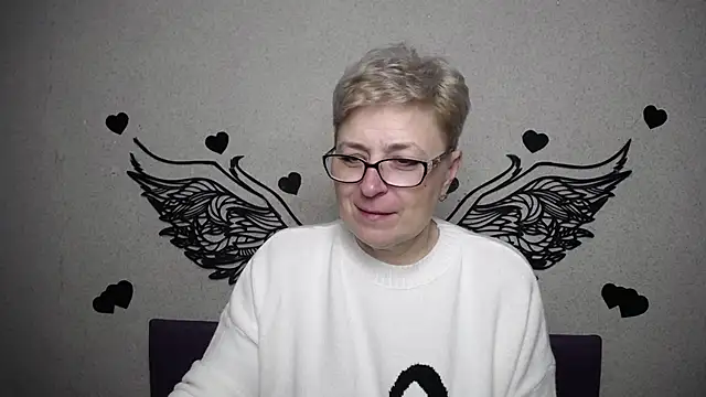 EmiliaGree online show from March 22, 6:09 pm
