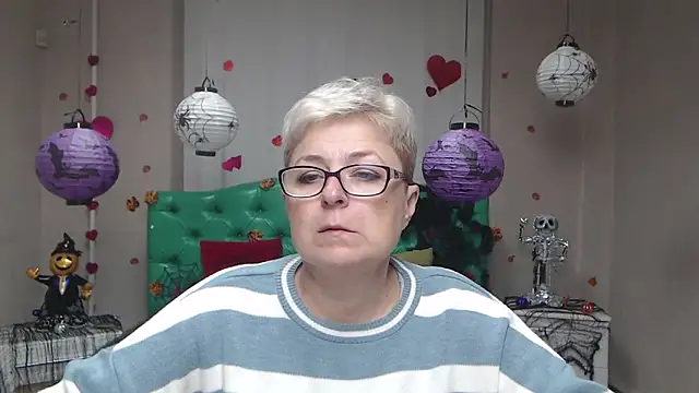 EmiliaGree online show from October 26, 6:14 am