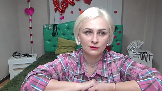 OliviaHorst online show from September 24, 5:14 am