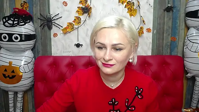 OliviaHorst online show from November 12, 6:28 am