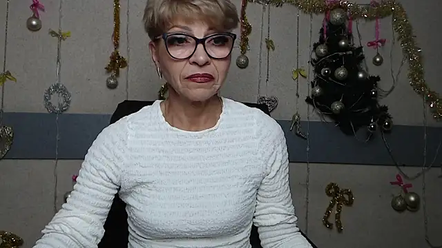 EllaBonito online show from December 21, 6:26 am