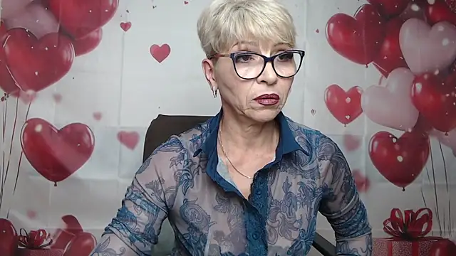 EllaBonito online show from March 21, 7:20 am