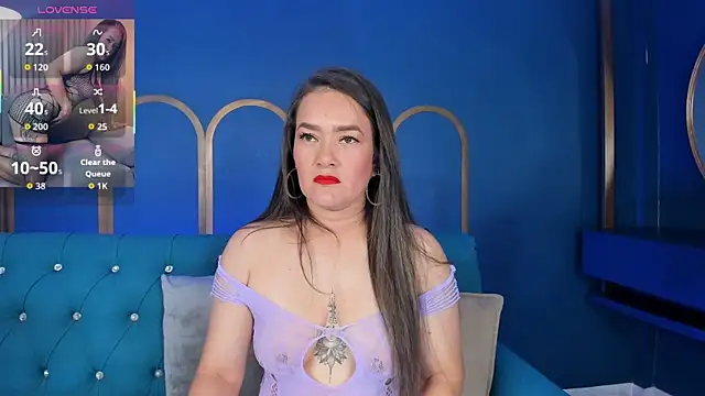 Snapshot of celestelewis chatting on November 2, 7:41 pm celestelewis online show from November 2, 7:41 pm