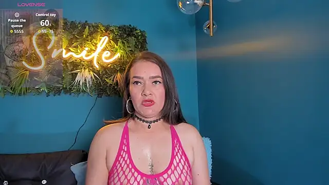 Snapshot of celestelewis chatting on December 1, 7:37 pm celestelewis online show from December 1, 7:37 pm