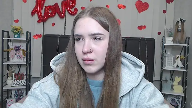 LauraHlot online show from February 6, 9:33 pm