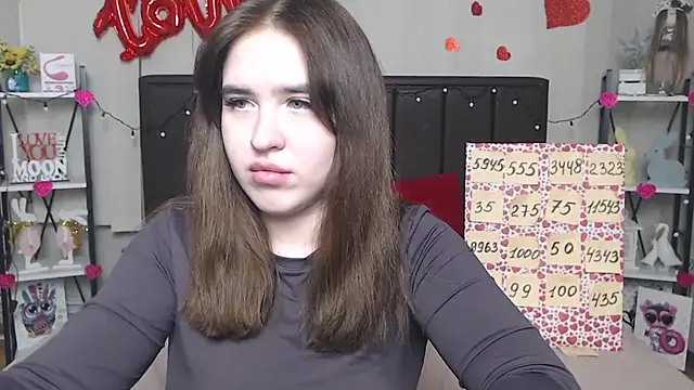 Snapshot of LauraHlot chatting on March 21, 10:06 am LauraHlot online show from March 21, 10:06 am