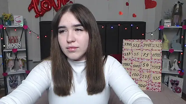 Snapshot of LauraHlot chatting on March 18, 4:07 am LauraHlot online show from March 18, 4:07 am