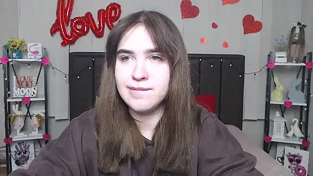 Snapshot of LauraHlot chatting on February 25, 12:25 am LauraHlot online show from February 25, 12:25 am
