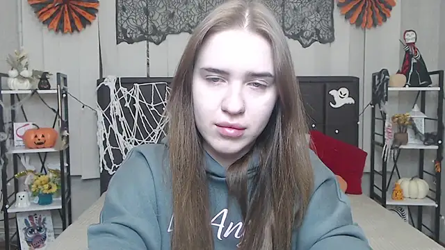 LauraHlot online show from October 26, 6:41 pm