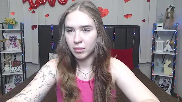 Snapshot of LauraHlot chatting on May 26, 6:33 am LauraHlot online show from May 26, 6:33 am