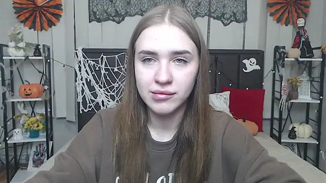 LauraHlot online show from October 20, 7:03 pm