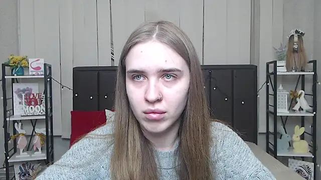 LauraHlot online show from November 23, 7:13 pm