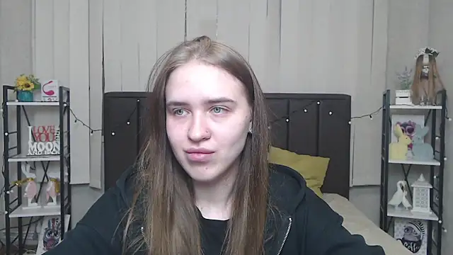 Snapshot of LauraHlot chatting on September 20, 6:07 am LauraHlot online show from September 20, 6:07 am