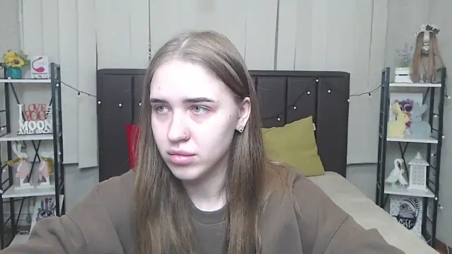 Snapshot of LauraHlot chatting on October 10, 5:47 pm LauraHlot online show from October 10, 5:47 pm