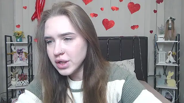 LauraHlot online show from February 5, 8:26 pm