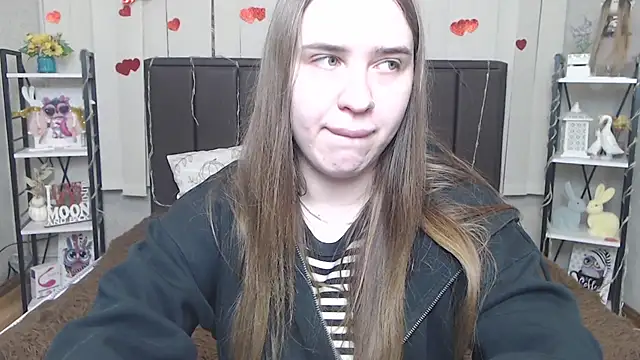 Snapshot of LauraHlot chatting on May 31, 6:09 pm LauraHlot online show from May 31, 6:09 pm