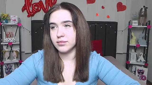 Snapshot of LauraHlot chatting on February 26, 9:20 pm LauraHlot online show from February 26, 9:20 pm