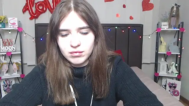 Snapshot of LauraHlot chatting on March 22, 12:46 pm LauraHlot online show from March 22, 12:46 pm