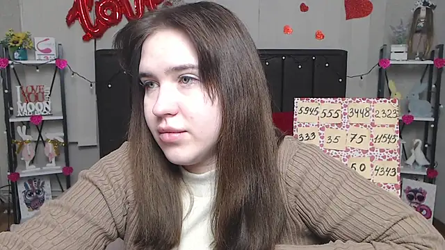 Snapshot of LauraHlot chatting on March 3, 4:00 am LauraHlot online show from March 3, 4:00 am