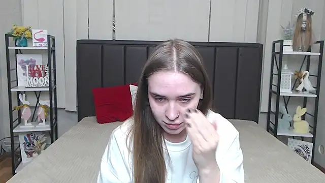 LauraHlot online show from November 30, 6:58 am