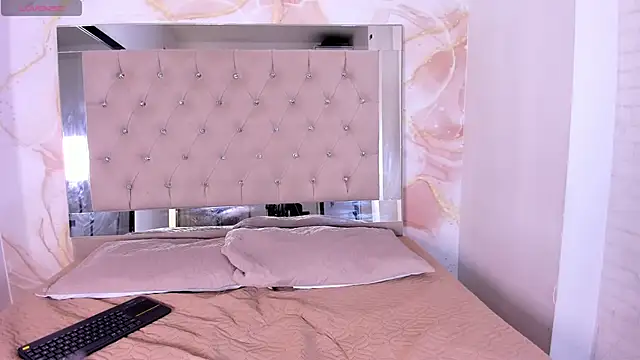 Sofia  rivera online show from February 17, 7:33 pm