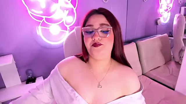 Camiila Osorio online show from November 7, 7:18 pm