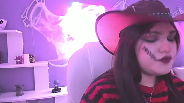 Camiila Osorio online show from November 1, 7:41 pm