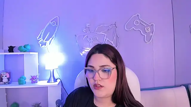 Camiila Osorio online show from December 1, 9:26 pm