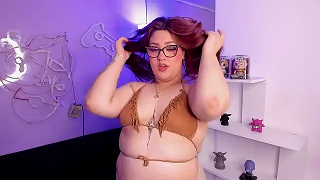 Camiila Osorio online show from February 20, 7:27 pm