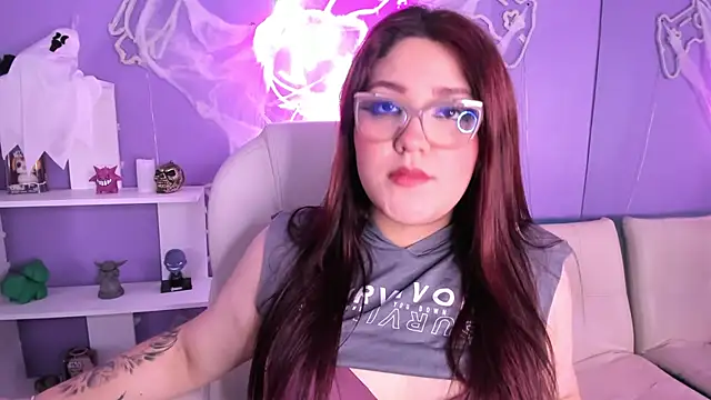 Camiila Osorio online show from October 29, 7:35 pm